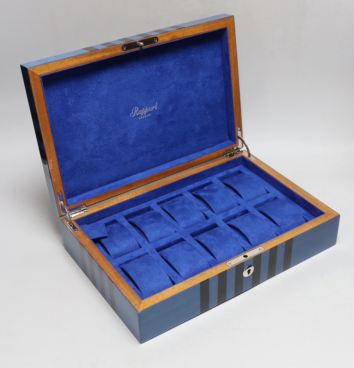 A Rapport, London watch box